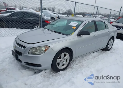 2010 Chevrolet Malibu Ls z USA, uszkodzony, nr VIN 1G1ZB5EB4AF207653